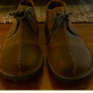 Clark’s Desert Trek biscuit shoes